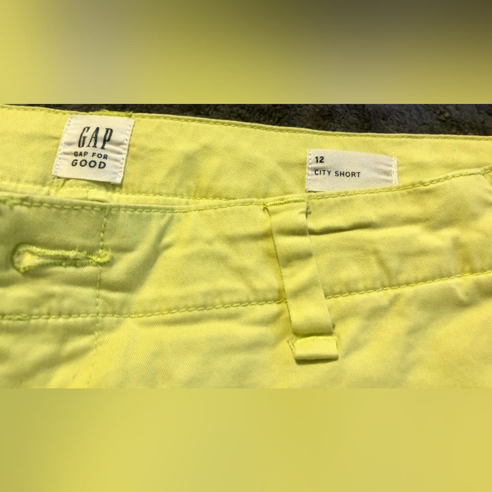 Gap size 12 Neon yellow shorts